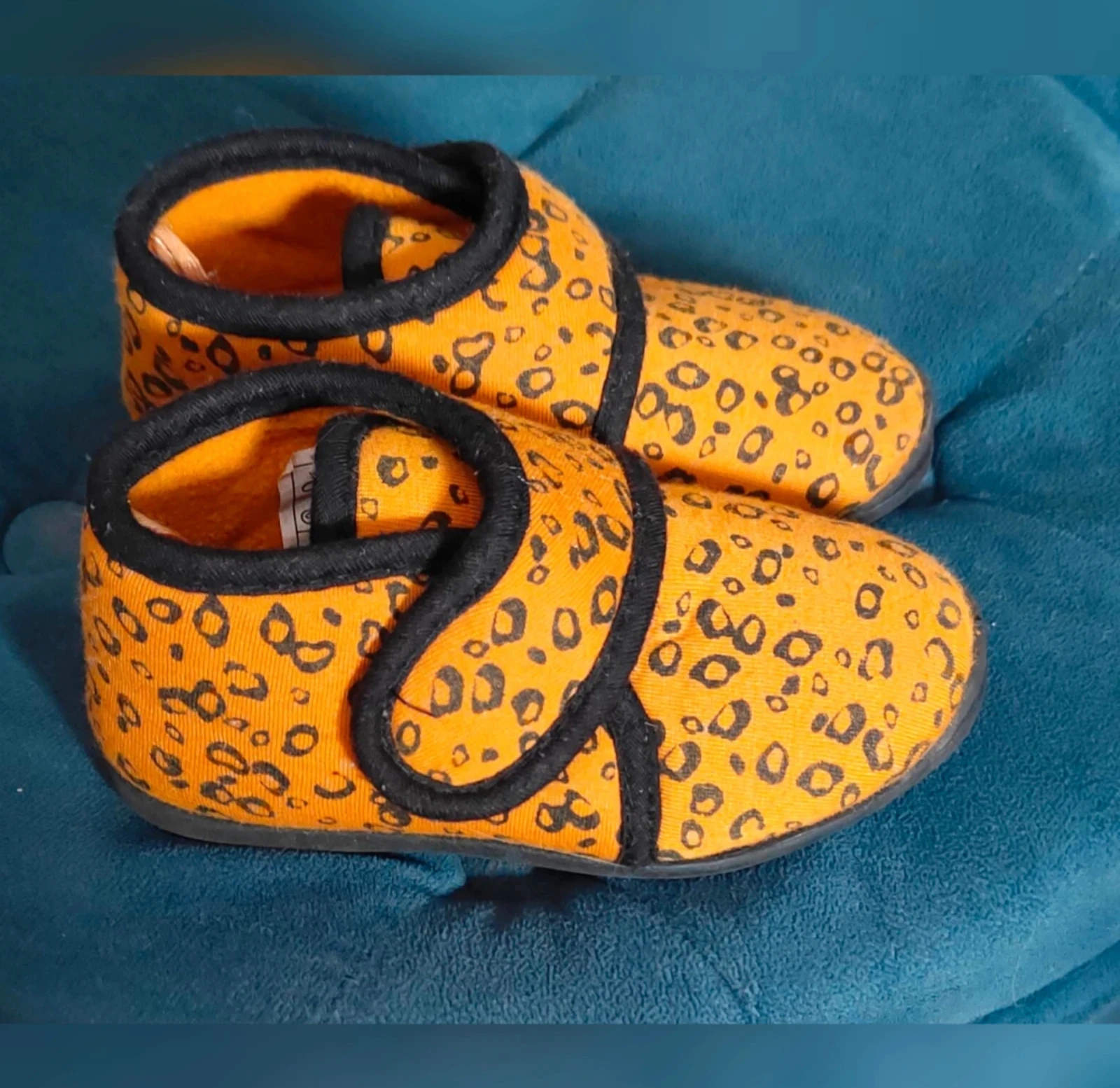 Orange brown children's slippers with leopard print size 22/23 Hema – photo 4
